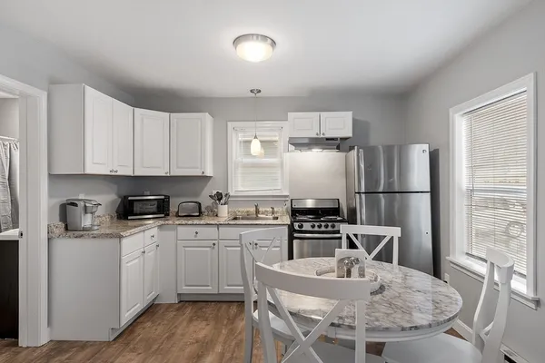 $1,140,000 | 113-115 Main Street, Pepperell, MA 01463