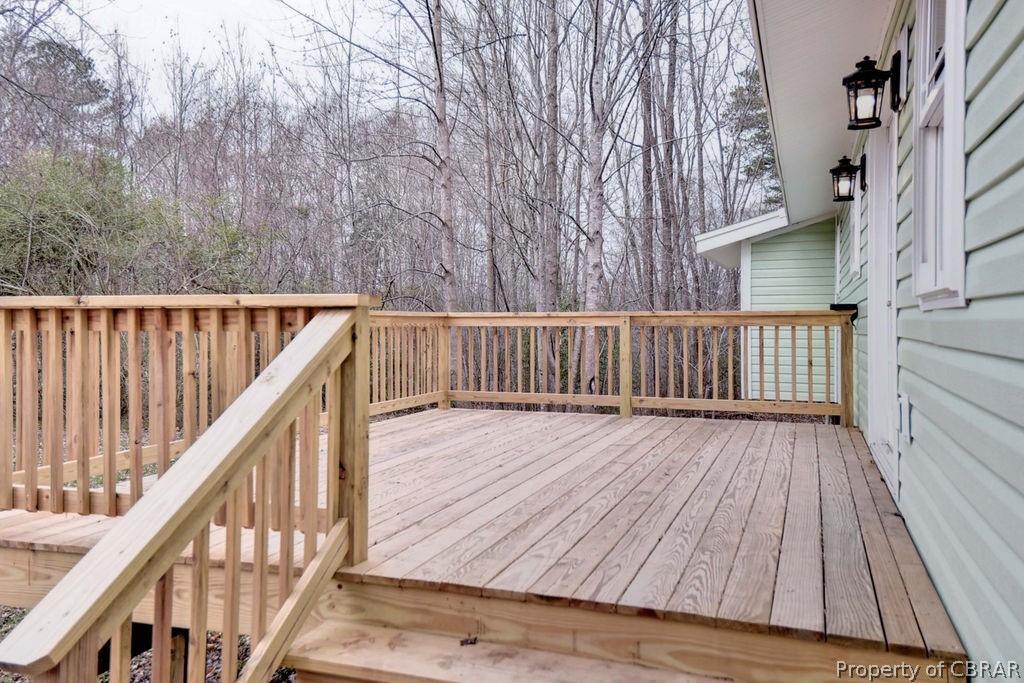 8242 Dutton Road Gloucester, VA 23061 - Photo 23 of 33 Gallery Image 23
