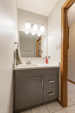 $277,500 | 7809 160th Street, Tinley Park, IL 60477