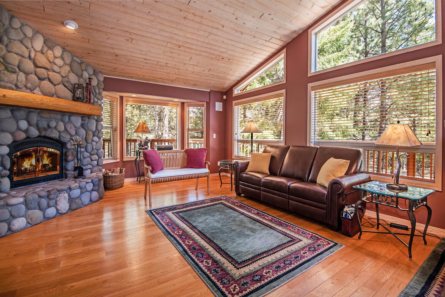13430 Triflorium Black Butte Ranch, OR 97759 - Photo 2 of 26 13430 Triflorium Black Butte-large-003-0