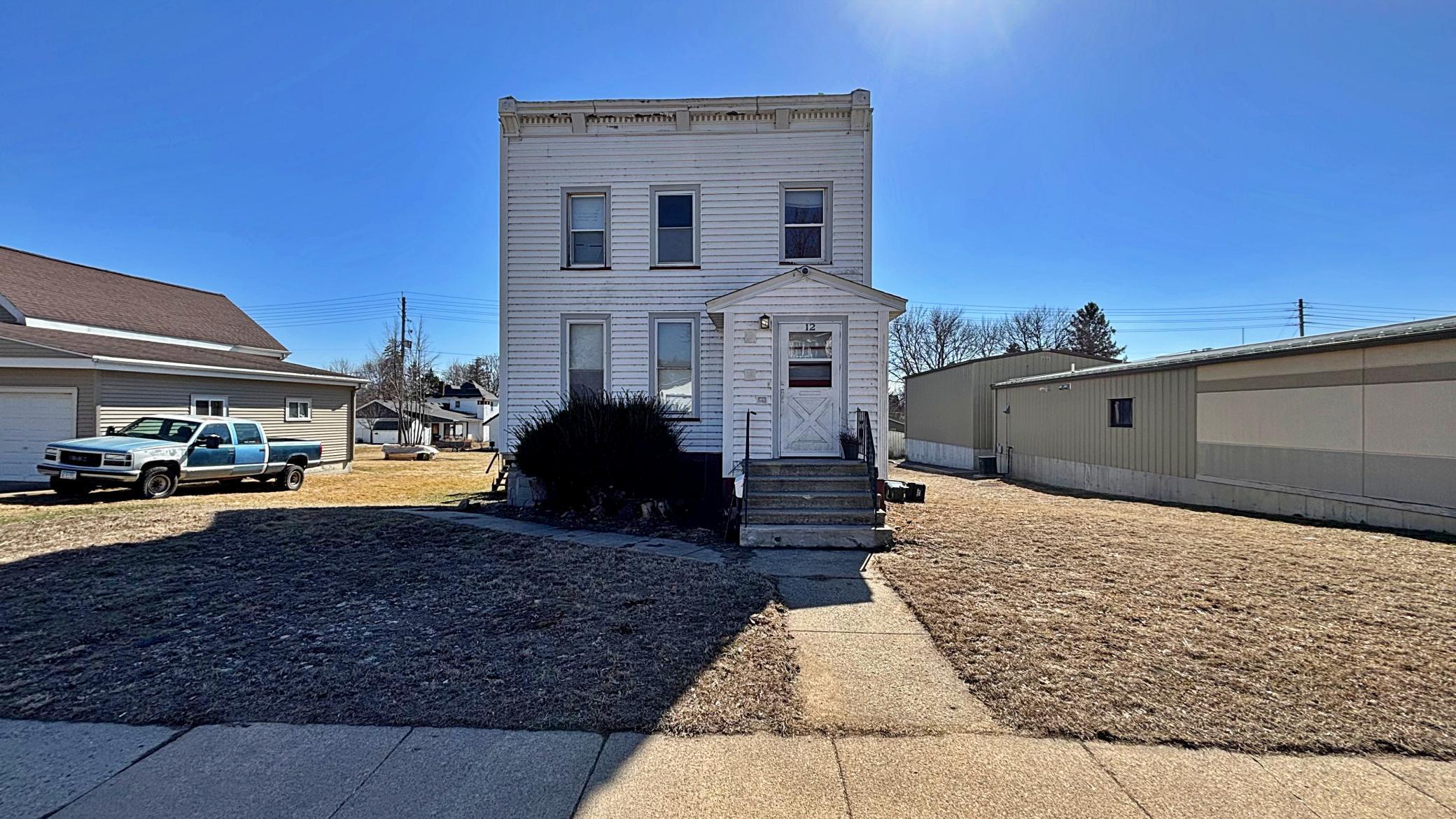 12 East Main Street Madelia, MN 56062 - Photo 1 of 28