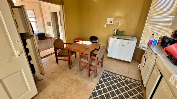 $79,900 | 12 East Main Street, Madelia, MN 56062