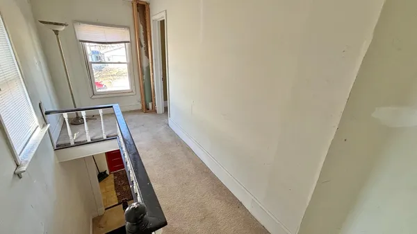 $79,900 | 12 East Main Street, Madelia, MN 56062