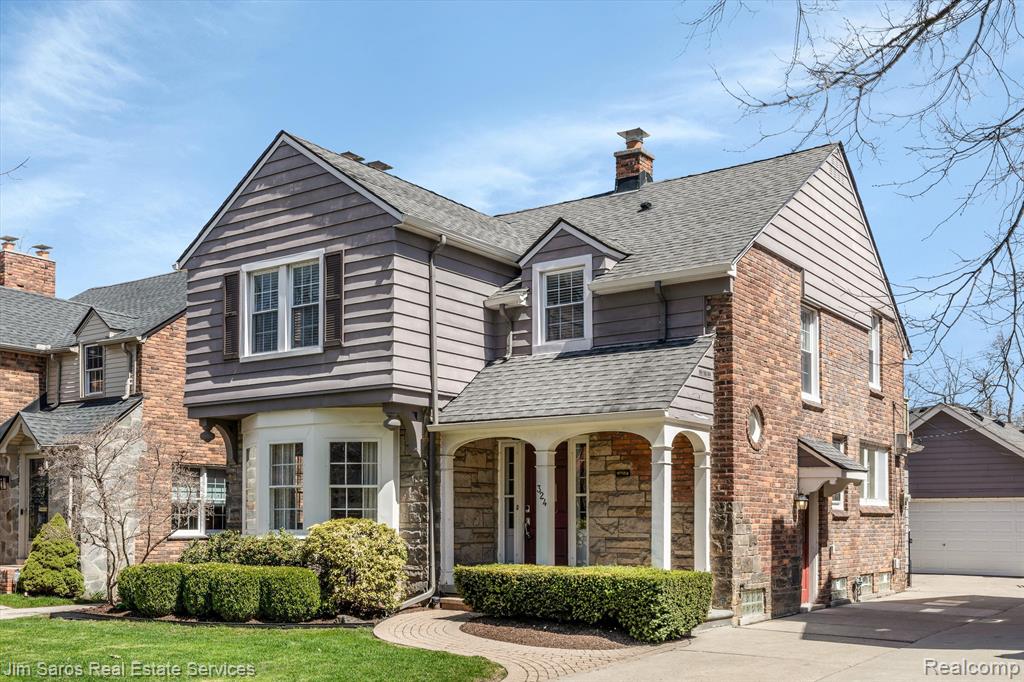 324 McMillan Road Grosse Pointe Farms, MI 48236 - Photo 1 of 40