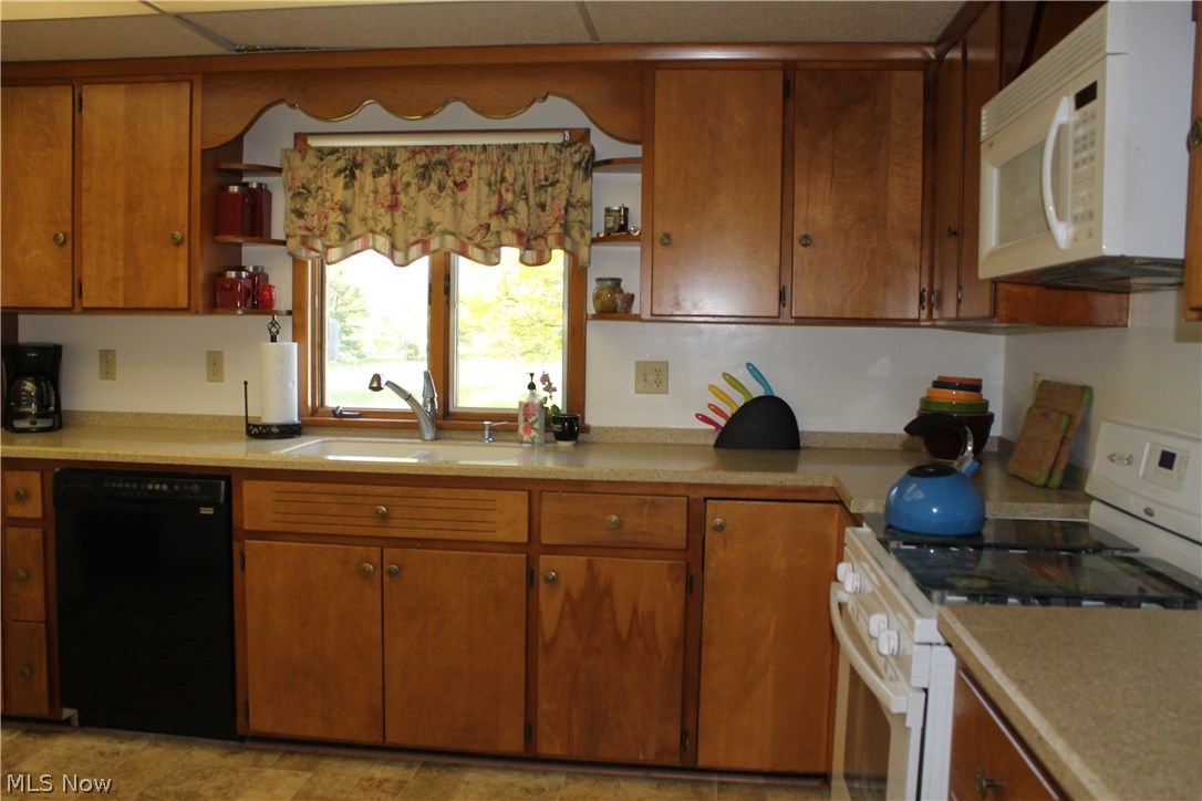 3935 Beachler Road Medina, OH 44256 - Photo 12 of 17 Gallery Image 12