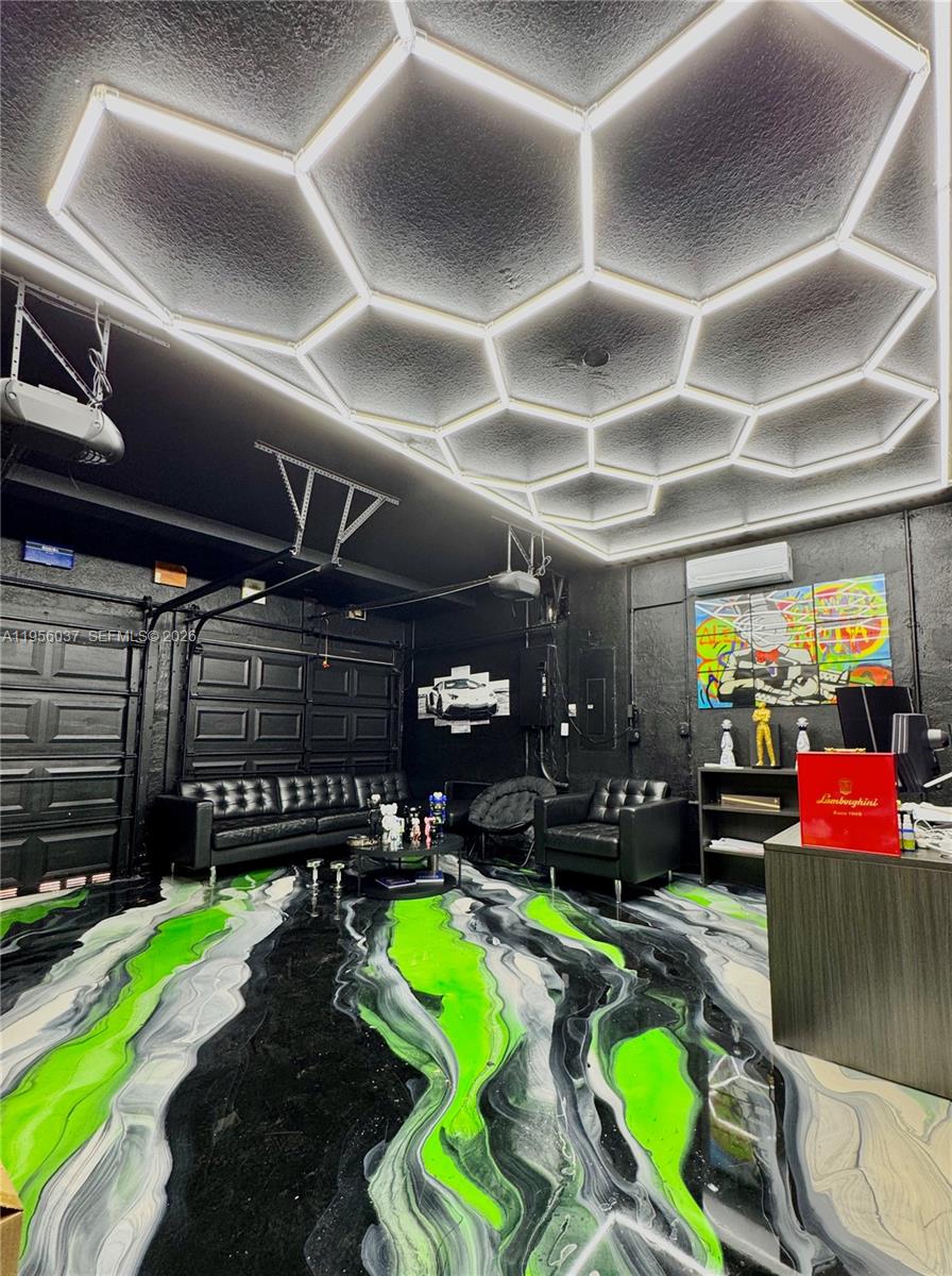 15383 Southwest 23rd Street Miami, FL 33185 - Photo 14 of 16