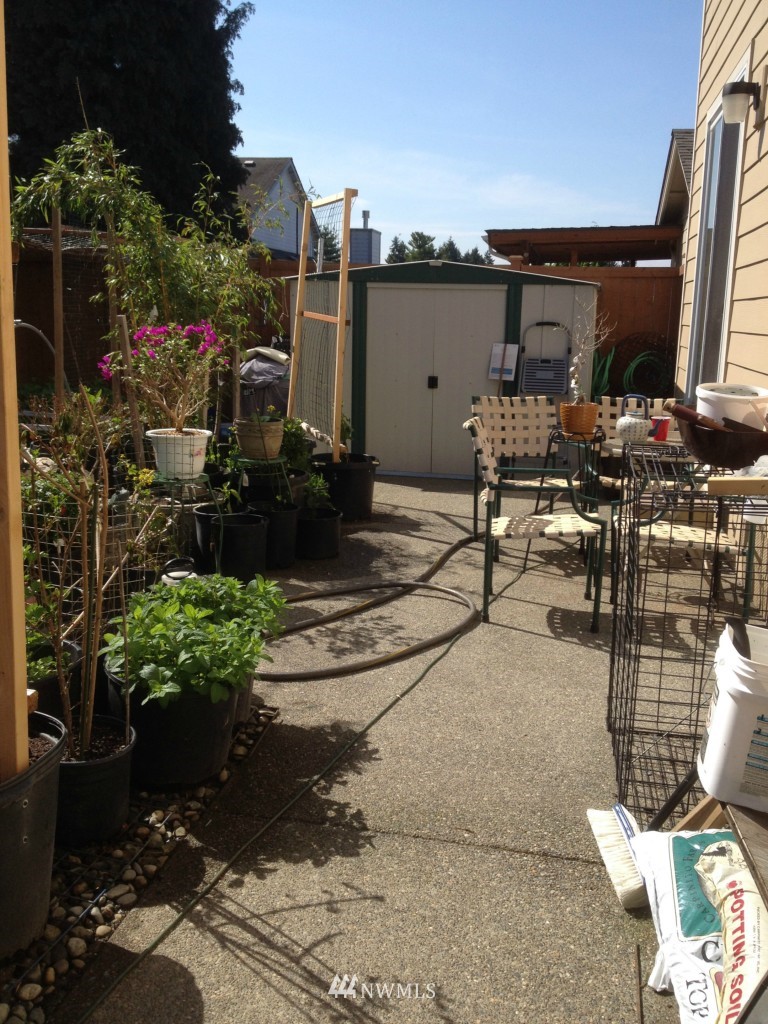 540 Monroe Avenue Northeast Renton, WA 98056 - Photo 18 of 22 Gallery Image 18