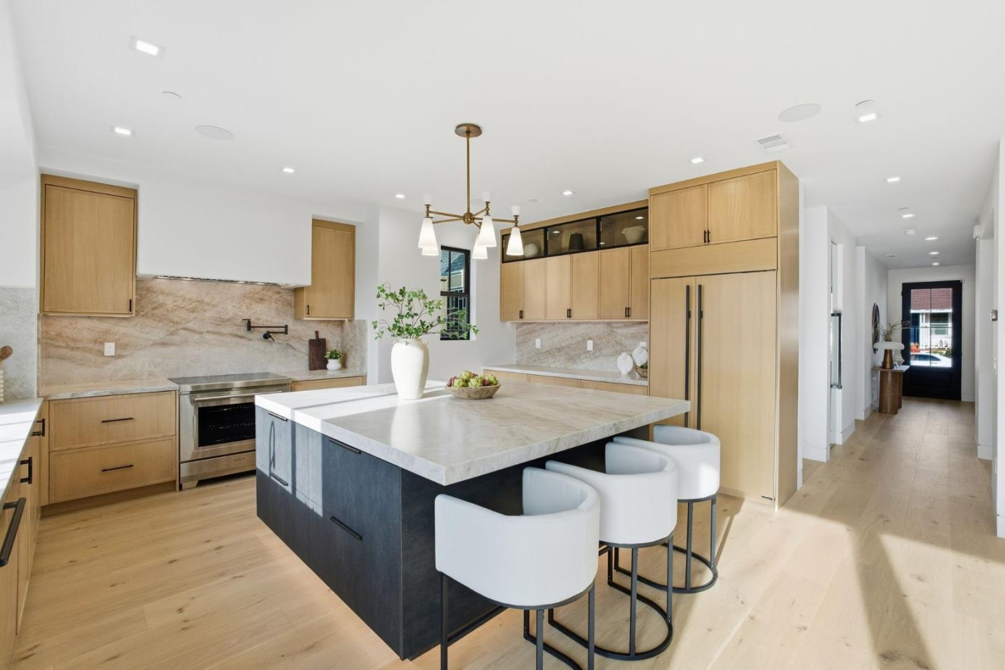 839 Crossway Road Burlingame, CA 94010 - Photo 17 of 69