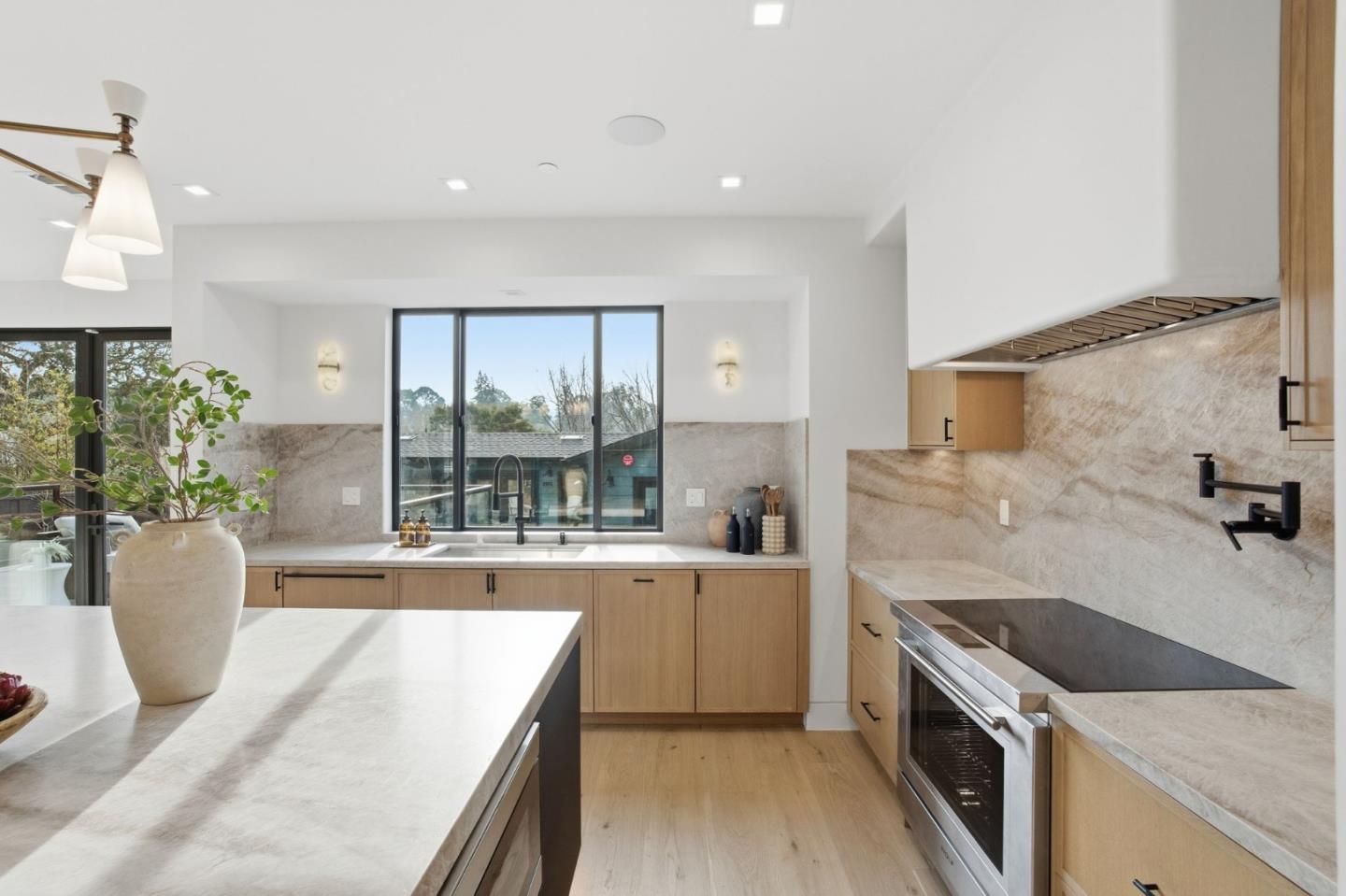 839 Crossway Road Burlingame, CA 94010 - Photo 20 of 69