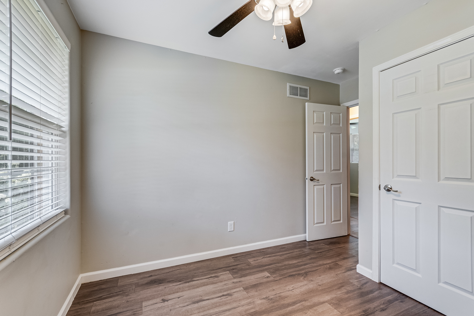 9070 Kings Road Morris, IL 60450 - Photo 16 of 20 Gallery Image 16