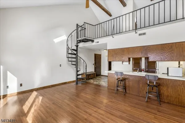 $205,000 | 2 Squaw Valley Court, Unit 6, Vernon, NJ 07462