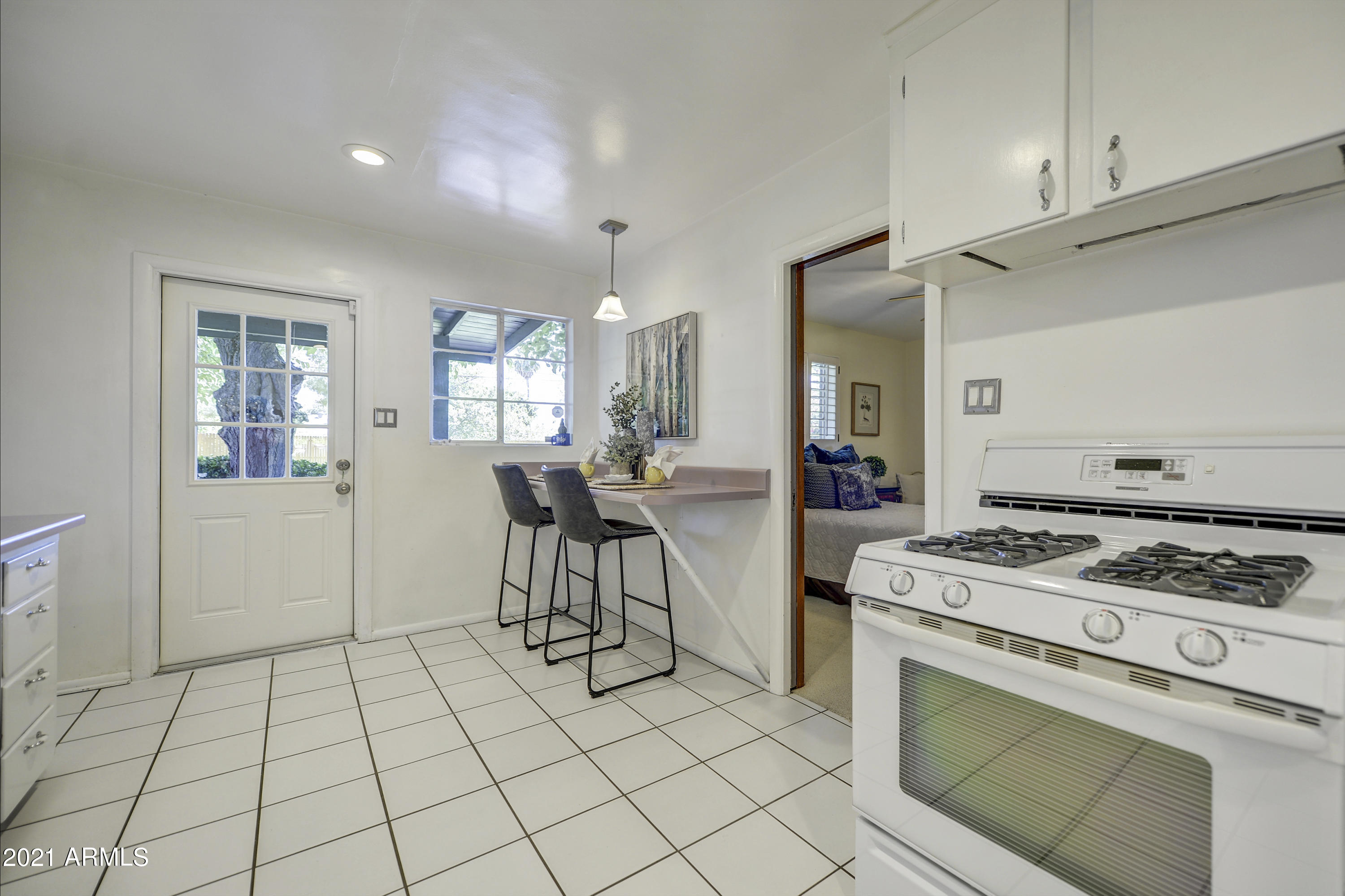 1017 East Ocotillo Road Phoenix, AZ 85014 - Photo 7 of 17 Kitchen 2