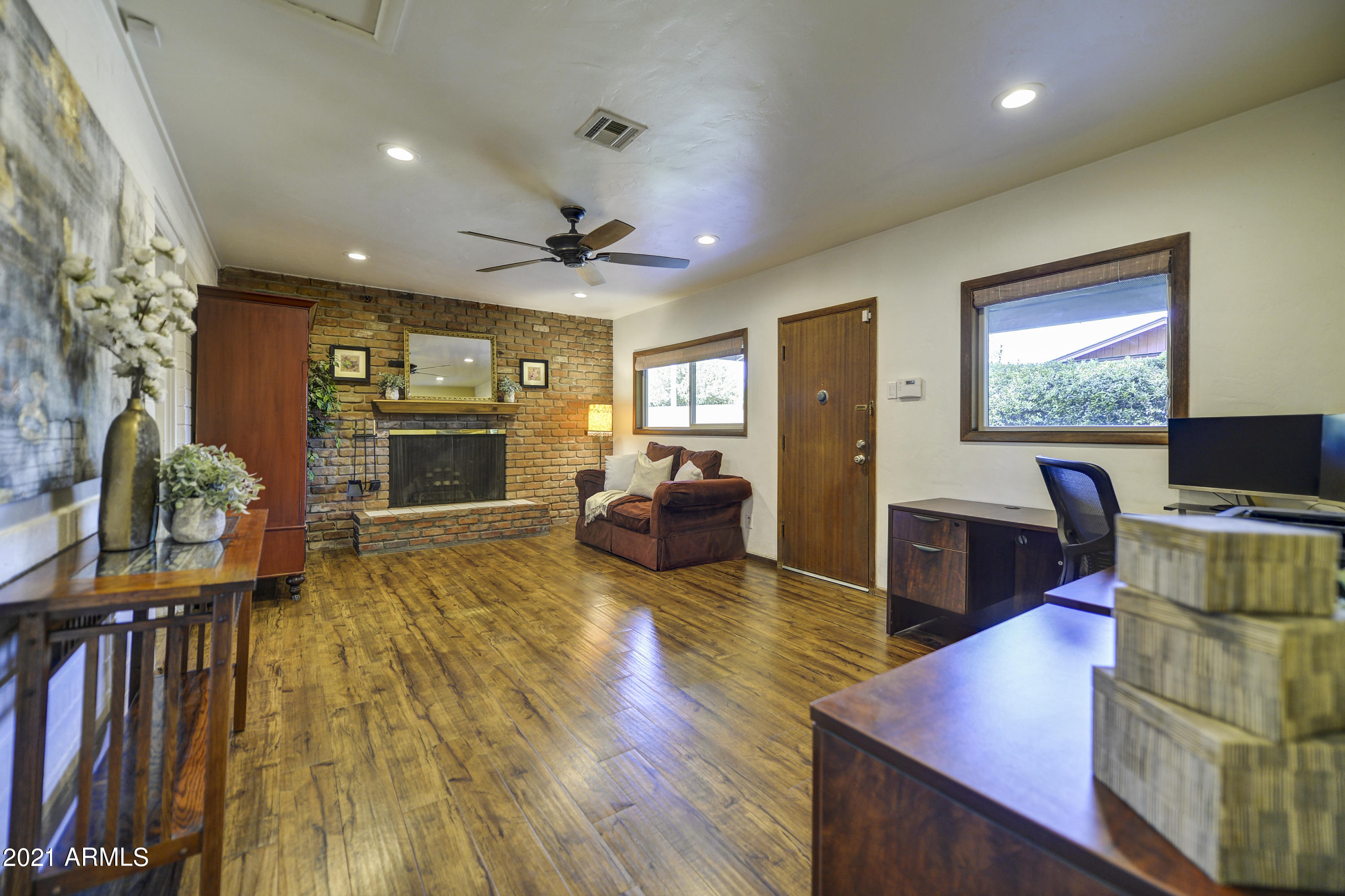 1017 East Ocotillo Road Phoenix, AZ 85014 - Photo 8 of 17 Bonus Room