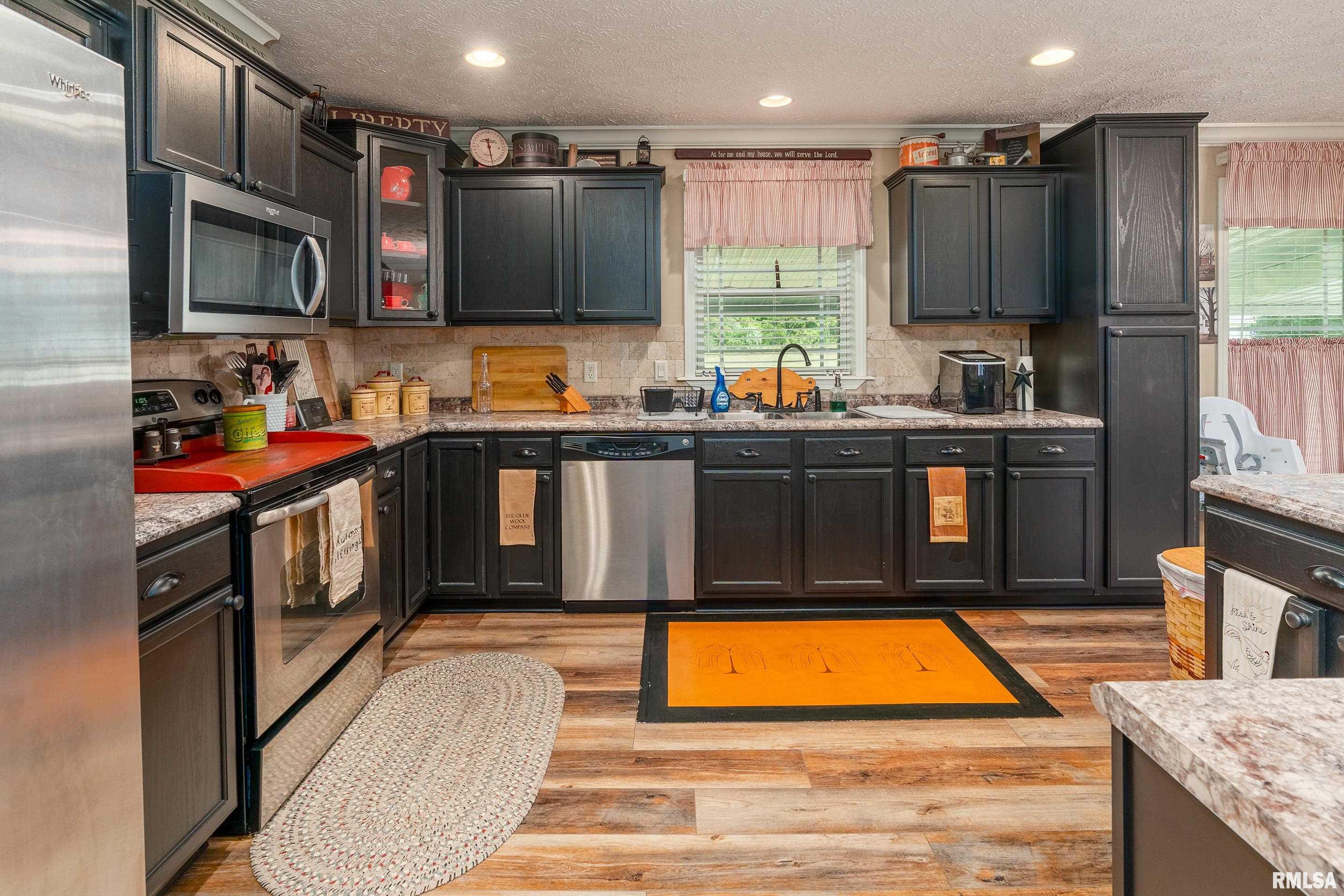 1390 Woolard Road Eldorado, IL 62930 - Photo 13 of 30 Gallery Image 13