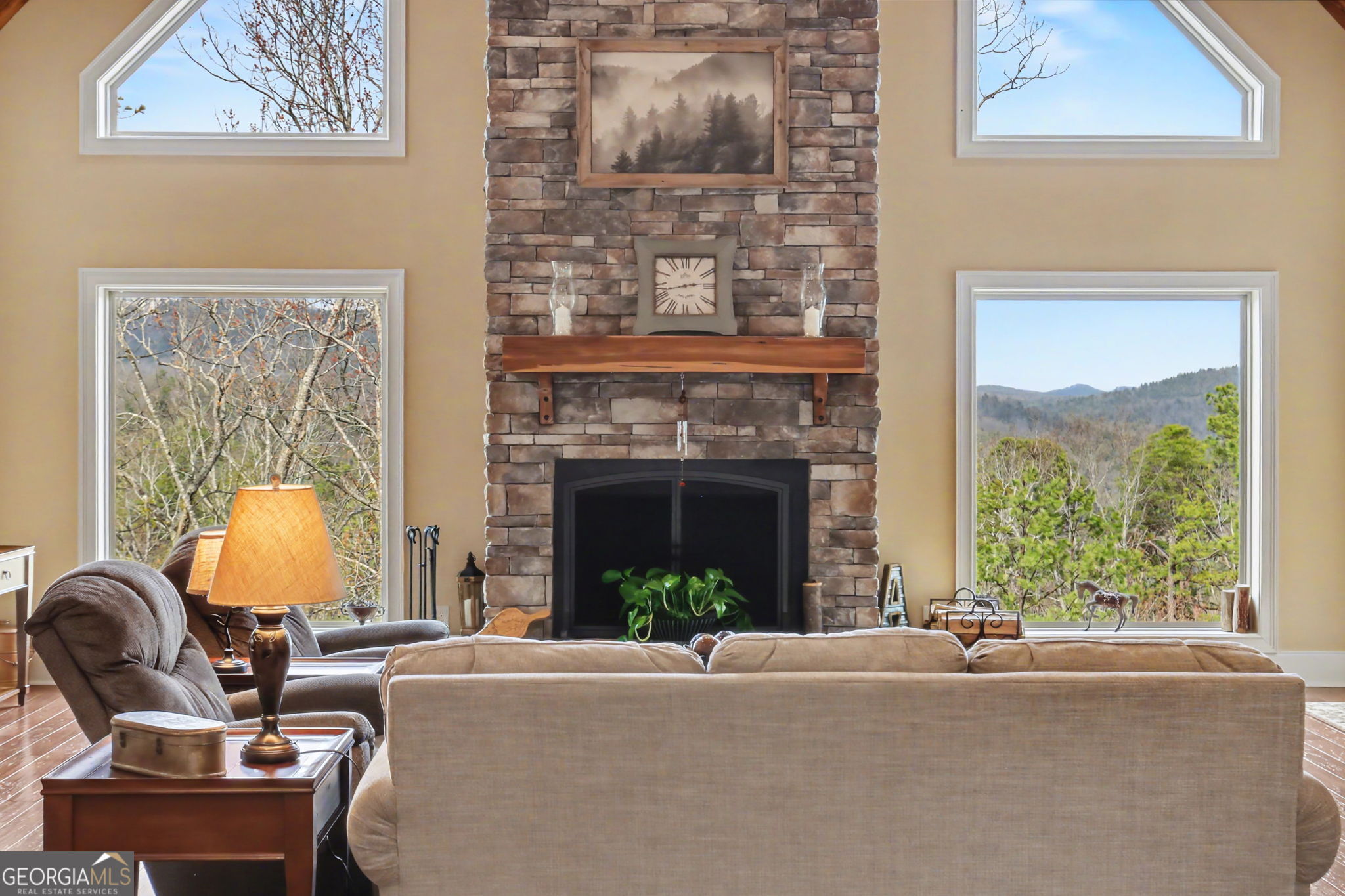 421 Hickory Nut Mountain Road Tallulah Falls, GA 30573 - Photo 17 of 117