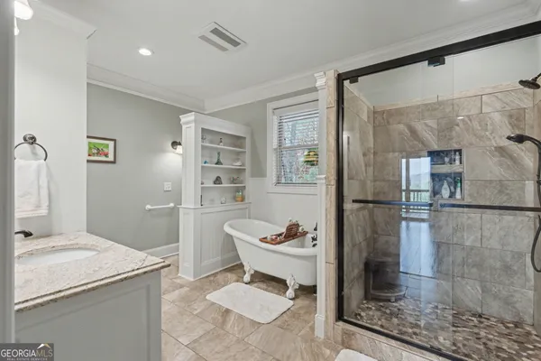 $895,000 | 421 Hickory Nut Mountain Road, Tallulah Falls, GA 30573