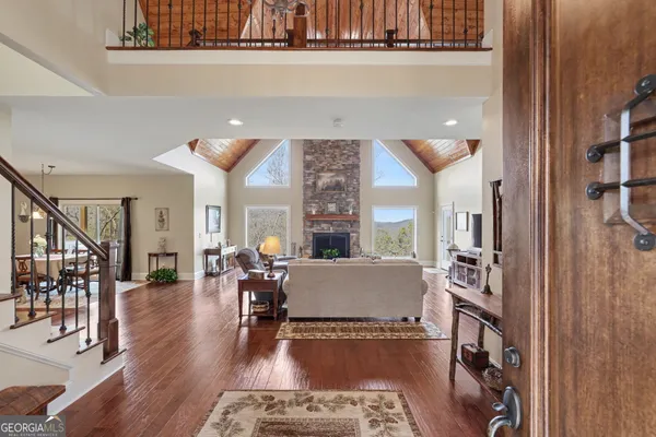 $895,000 | 421 Hickory Nut Mountain Road, Tallulah Falls, GA 30573