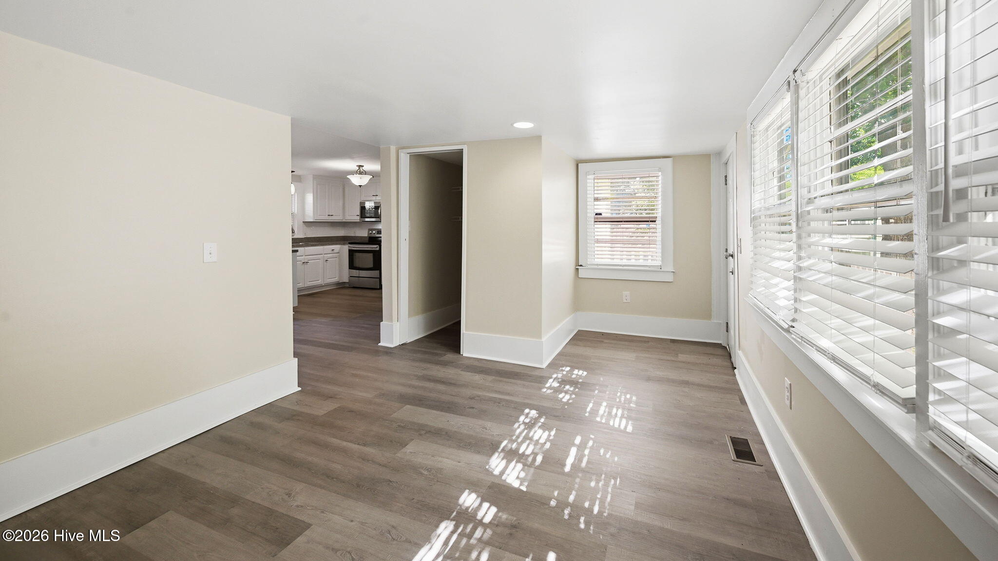 465 West 3rd Street Ayden, NC 28513 - Photo 27 of 41 26-web-or-mls-465 Third St-26