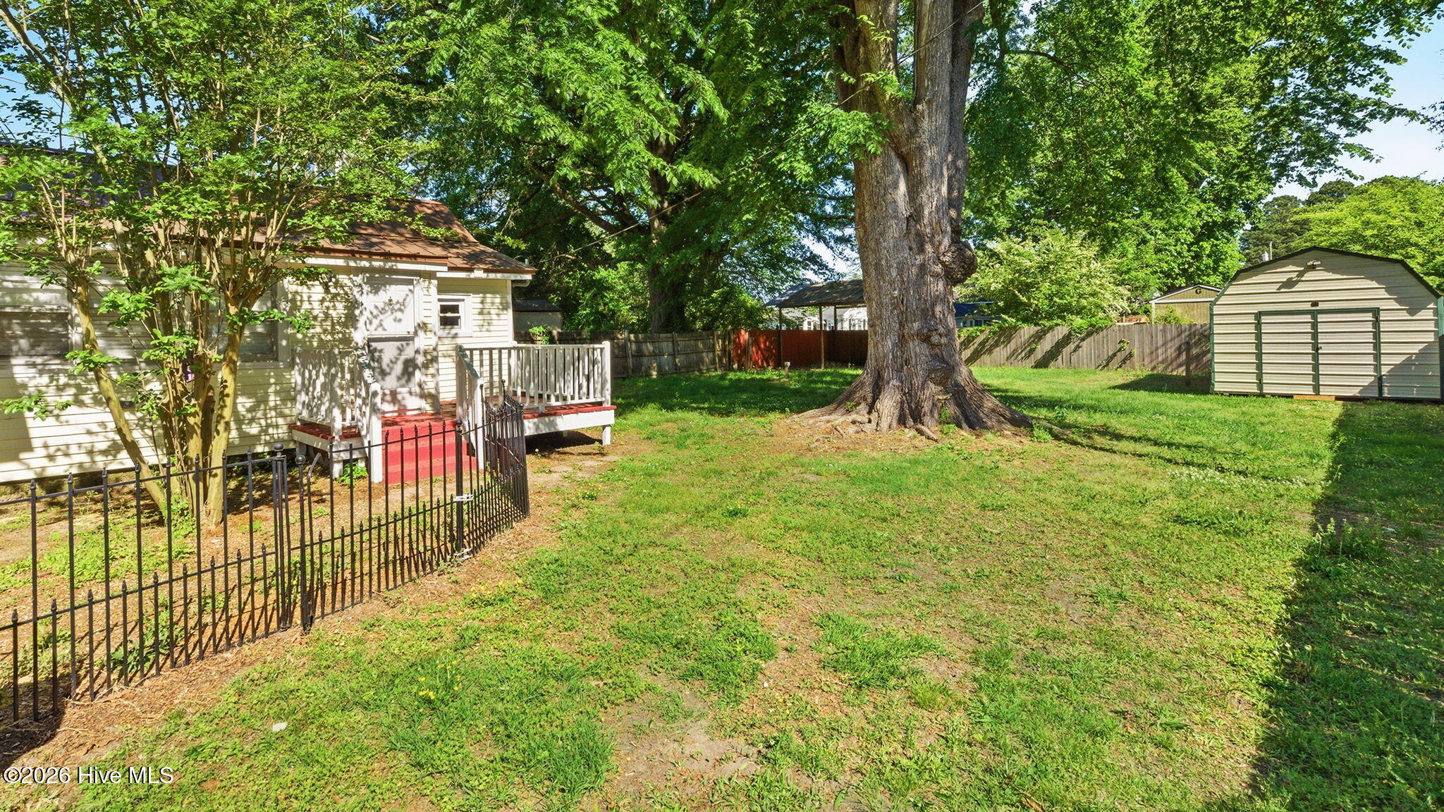 465 West 3rd Street Ayden, NC 28513 - Photo 6 of 41 4-web-or-mls-465 Third St-4