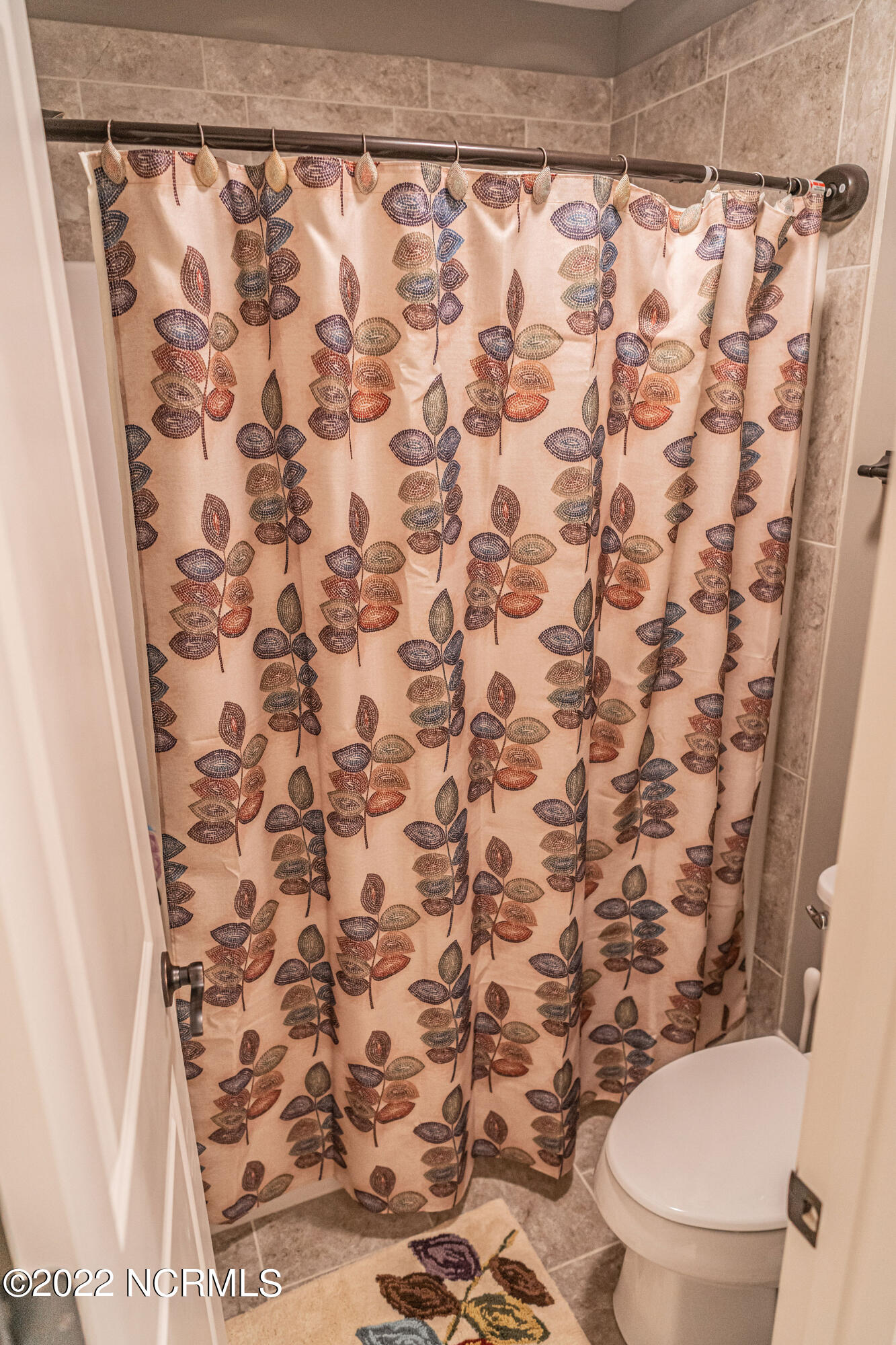 34 Cardinal Drive Whispering Pines, NC 28327 - Photo 54 of 73 upstairs hall bath