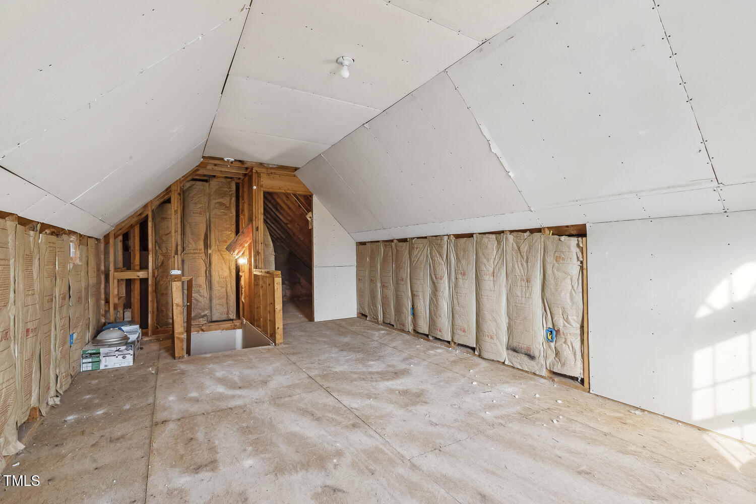 124 D'Ango Circle Angier, NC 27501 - Photo 41 of 42 a view of a hallway with closet