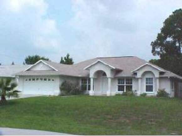 331 Hammock Road Southeast Palm Bay, FL 32909 - Photo 1 of 6 Primary Photo