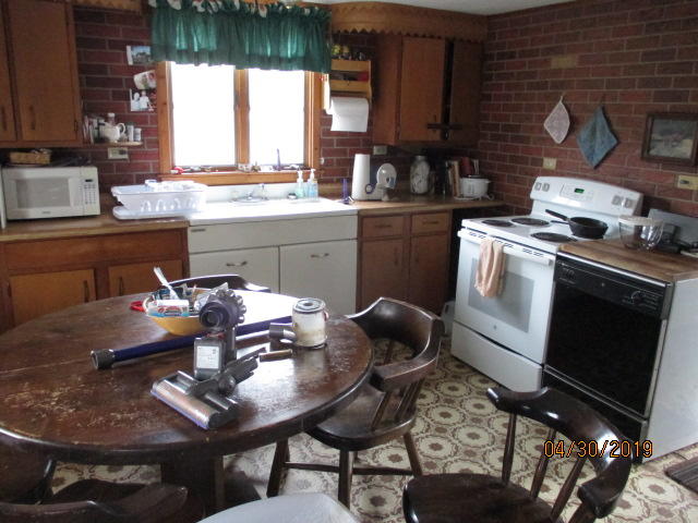 370-374 Fogler Road Exeter, ME 04435 - Photo 10 of 26 IMG_4269