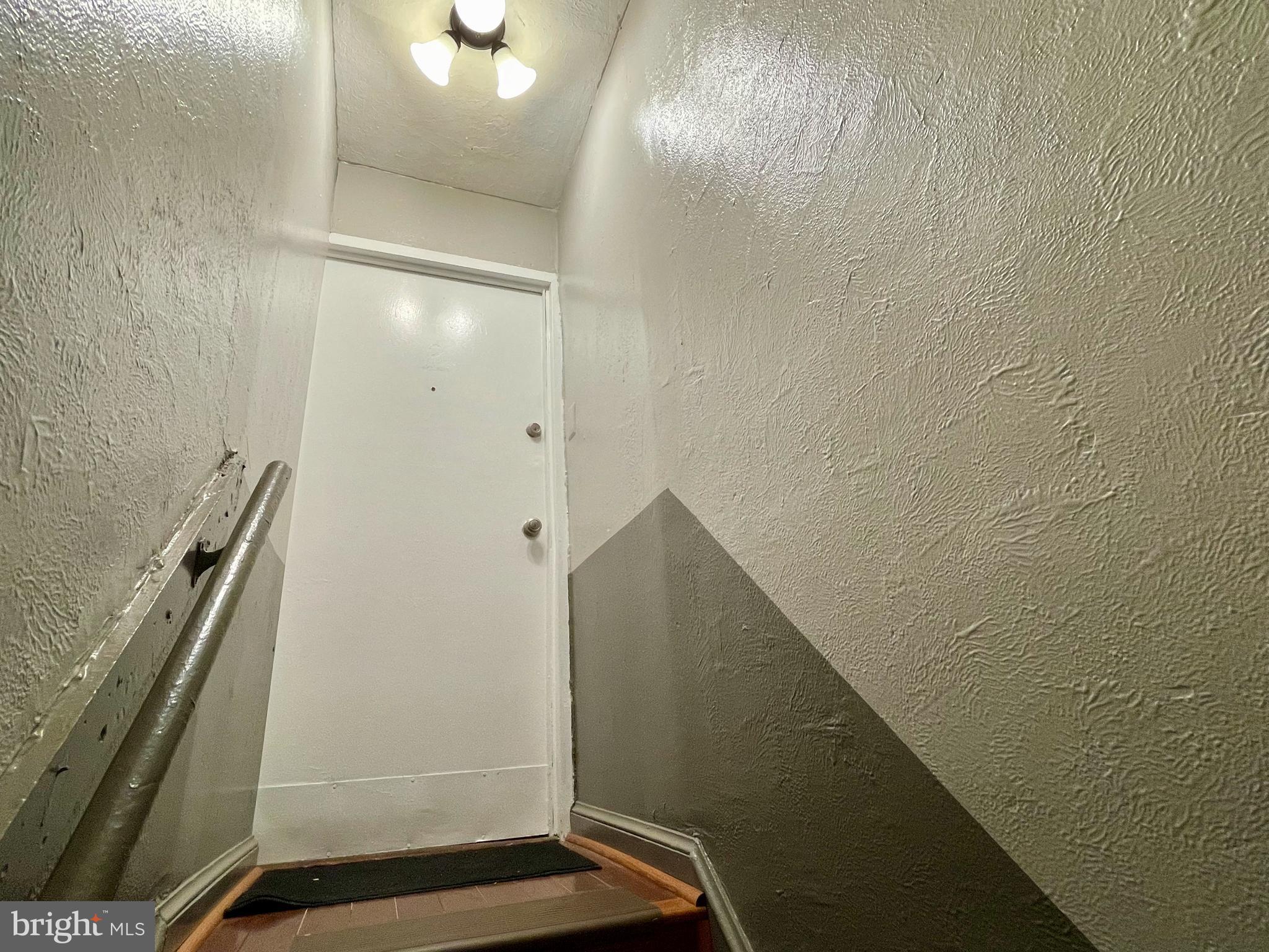 1858 Kendall Street Northeast, Unit 2 Washington, DC 20002 - Photo 3 of 38 a view of small space