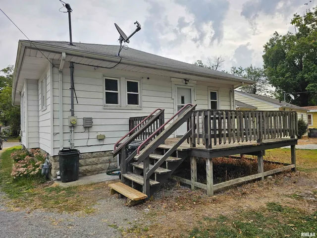 $85,000 | 611 East Meridian Street, Marion, IL 62959