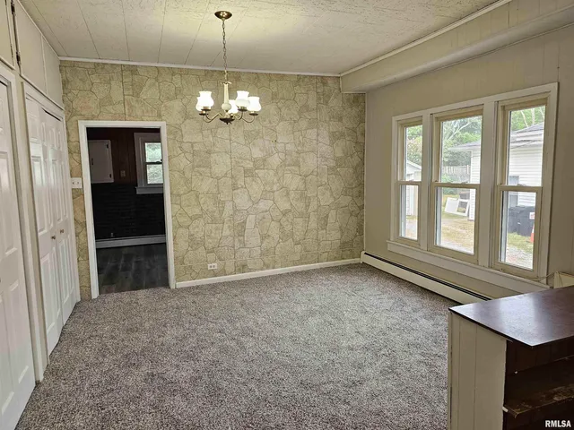 $85,000 | 611 East Meridian Street, Marion, IL 62959