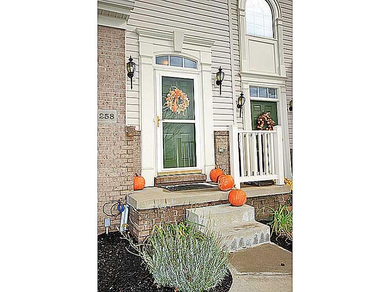 258 Maple Ridge Drive Canonsburg, PA 15317 - Photo 2 of 23 Exterior Front.