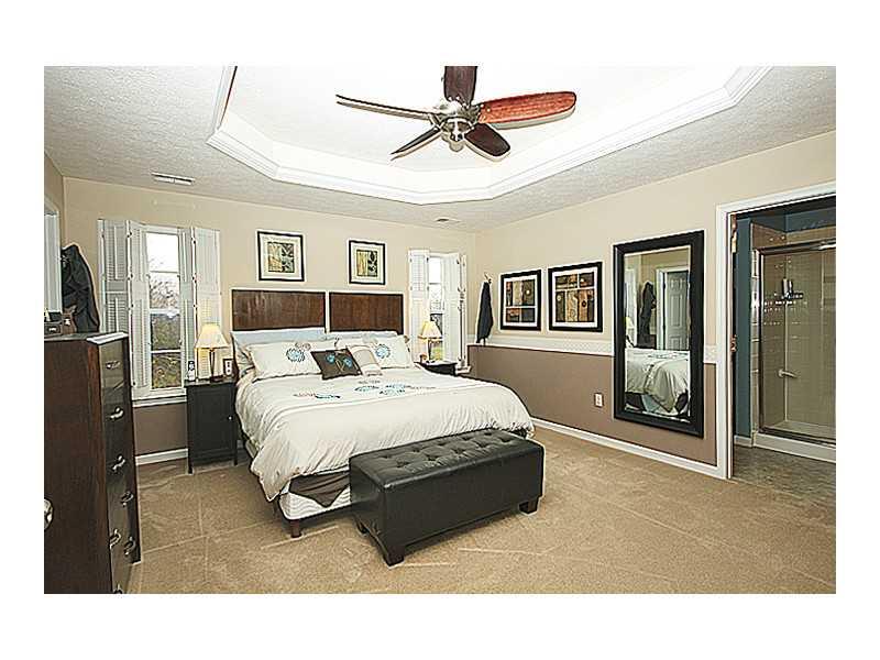 258 Maple Ridge Drive Canonsburg, PA 15317 - Photo 14 of 23 Master Bedroom.