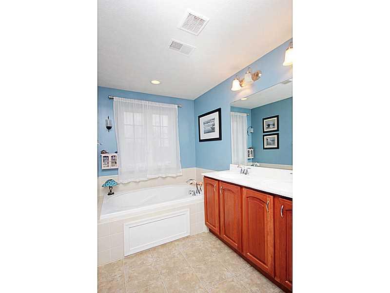 258 Maple Ridge Drive Canonsburg, PA 15317 - Photo 16 of 23 Master Bath/Spa.
