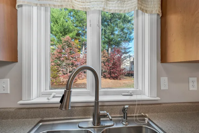 $409,900 | 60 Norma Drive, Nashua, NH 03062