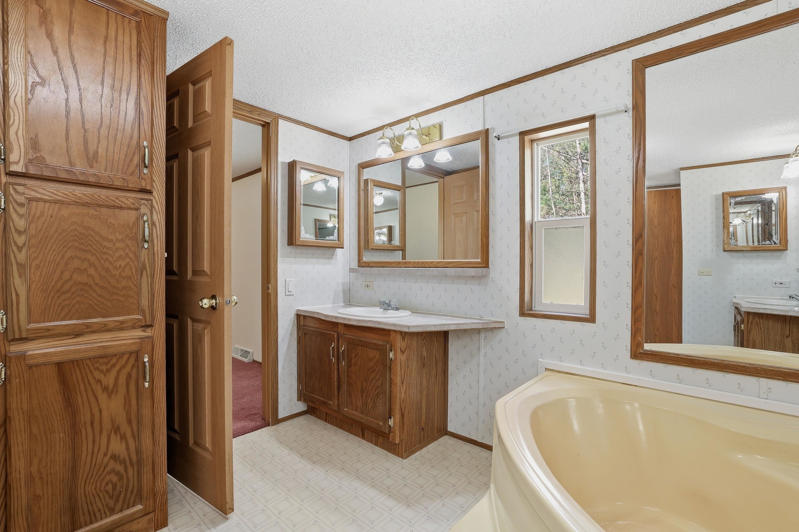 10172 Otto Road Amherst, WI 54406 - Photo 18 of 49