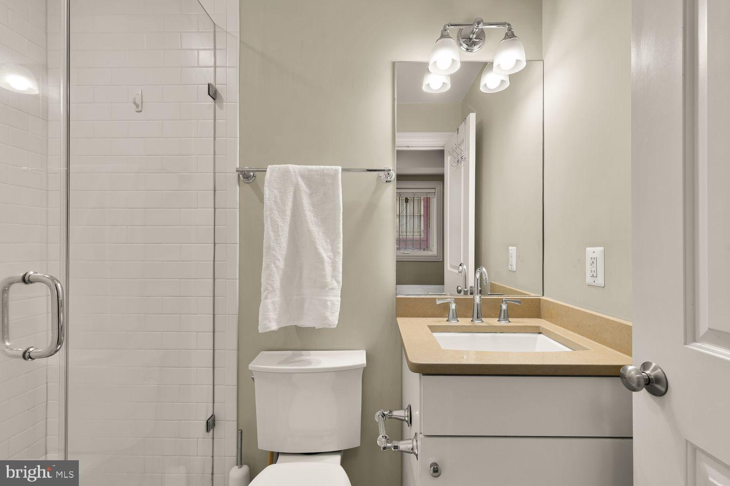 2714 Ontario Road Northwest, Unit 2 Washington, DC 20009 - Photo 15 of 24