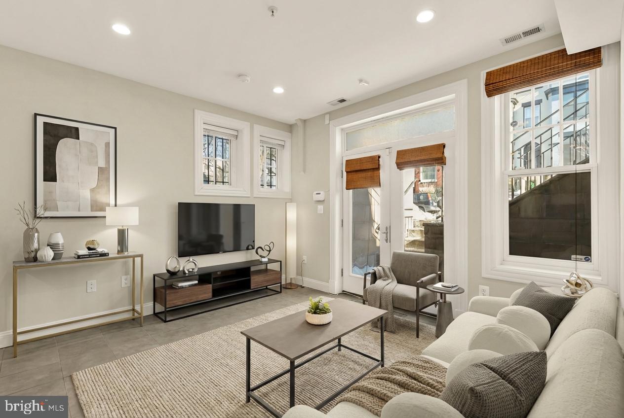 2714 Ontario Road Northwest, Unit 2 Washington, DC 20009 - Photo 4 of 24 Image is virtually stage