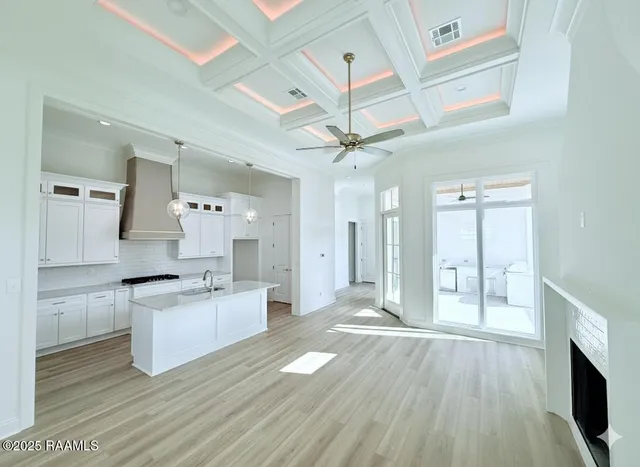 $474,800 | 504 Broyles Lane, Youngsville, LA 70592