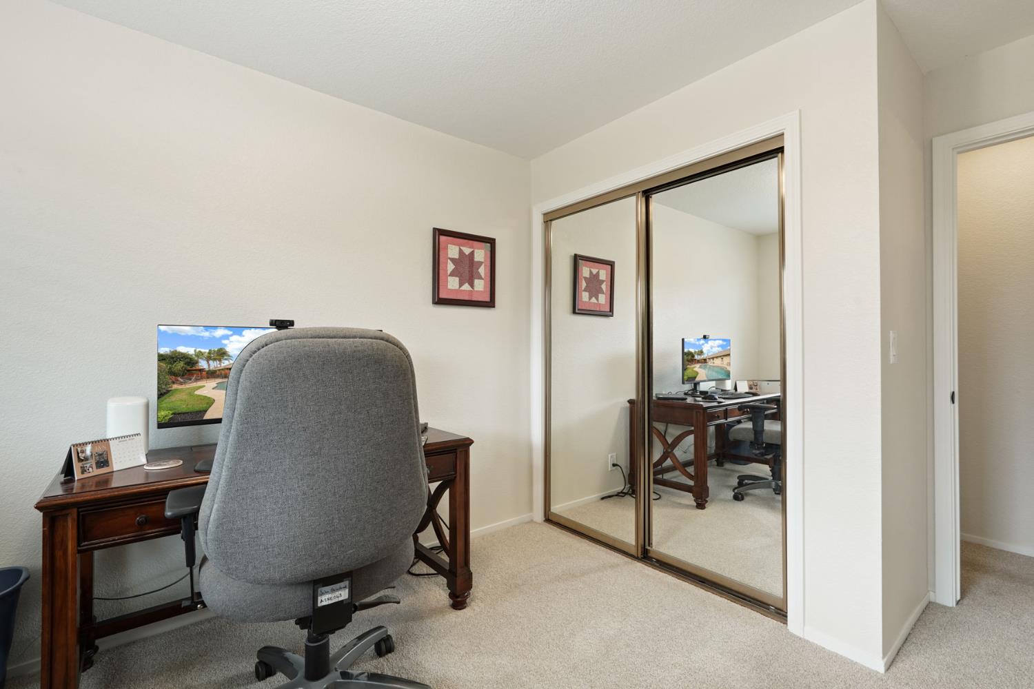 764 Adare Way Galt, CA 95632 - Photo 35 of 59 a workspace with furniture and a mirror