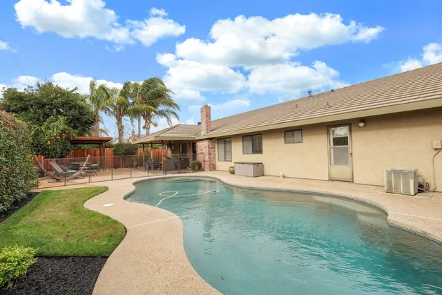 $690,000 | 764 Adare Way, Galt, CA 95632