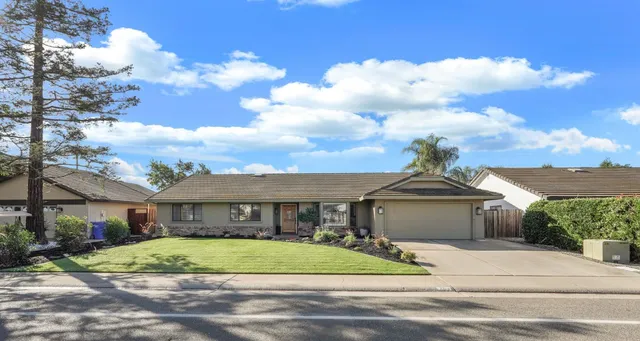 $690,000 | 764 Adare Way, Galt, CA 95632