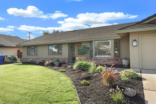 $690,000 | 764 Adare Way, Galt, CA 95632
