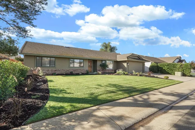 $690,000 | 764 Adare Way, Galt, CA 95632