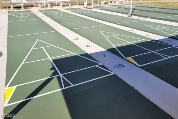 $1,300 | 2774 Wedgewood Drive, North Fort Myers, FL 33917