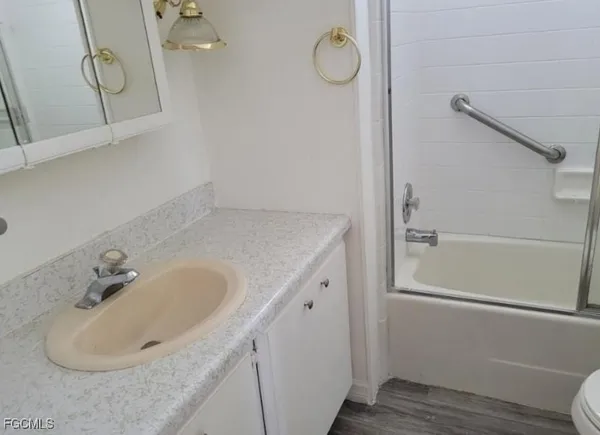 a view of a tennis court