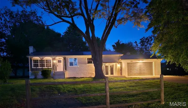 $219,000 | 514 Odell Avenue, Richland, MO 65556