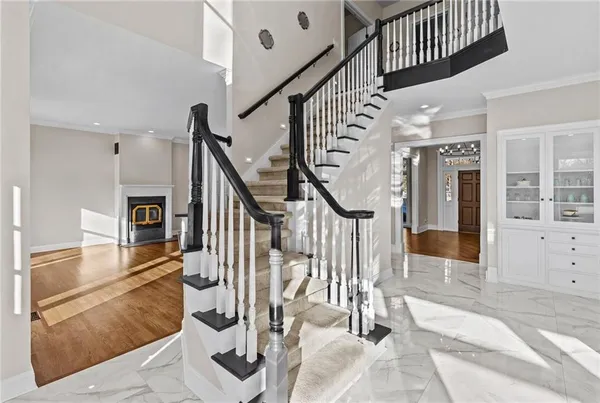 $1,095,000 | 6396 Loch Arbor Drive, Flowery Branch, GA 30542