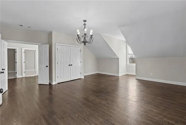 $1,095,000 | 6396 Loch Arbor Drive, Flowery Branch, GA 30542