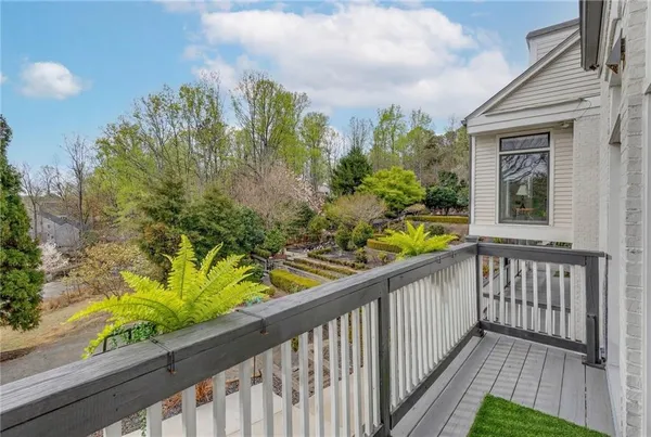 $1,095,000 | 6396 Loch Arbor Drive, Flowery Branch, GA 30542