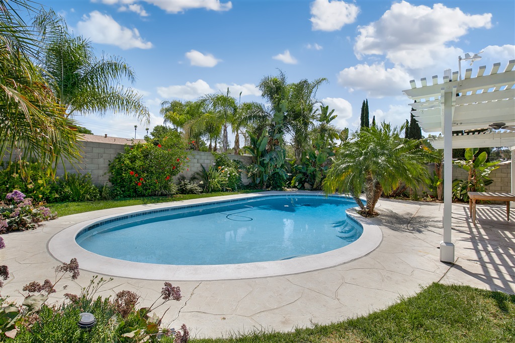 12929 Carriage Road Poway, CA 92064 - Photo 22 of 25